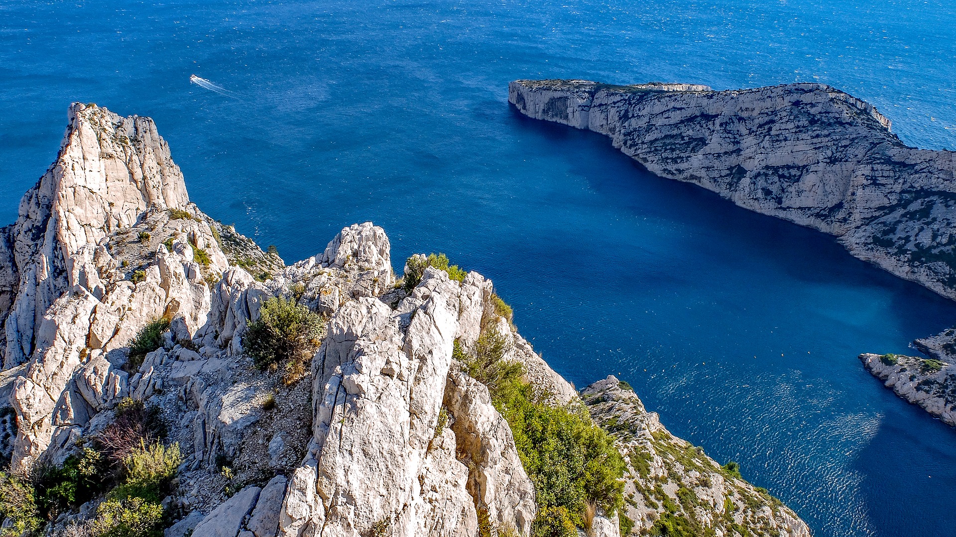 Seminaire-Marseille-Team-building-calanque1